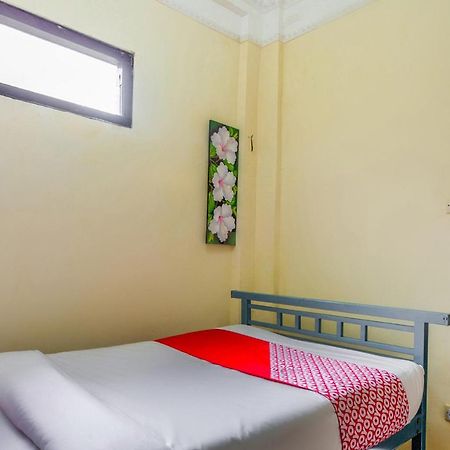 Oyo 3004 Penginapan Bromo Adi Hotel Pasuruan Ngoại thất bức ảnh